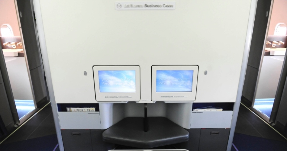 Telas de Entretenimento da Primeira Classe